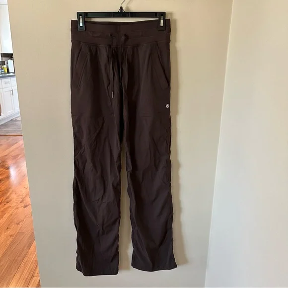 Lululemon Dance Studio Mid-Rise Pant in Espresso - Picture 3 of 7